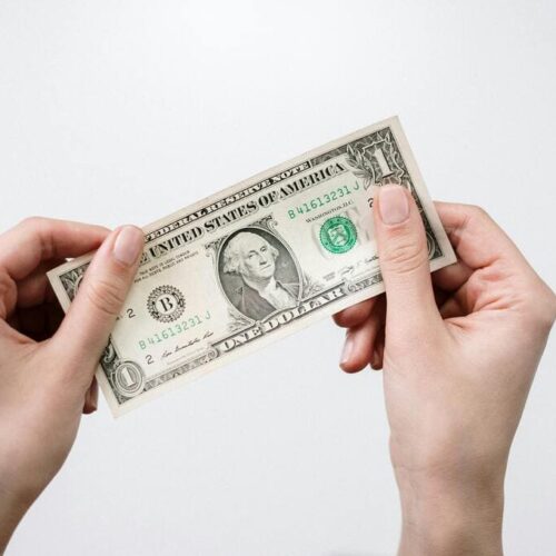 Advantages of a Panamanian account for ex-pats from United Kingdom